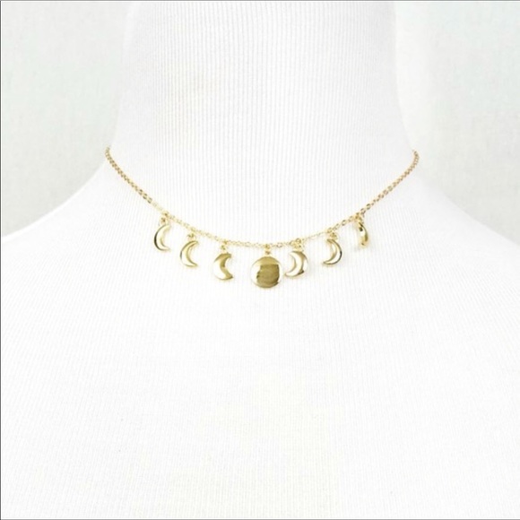 LAST ONE: Golden moon choker necklace - Picture 4 of 4